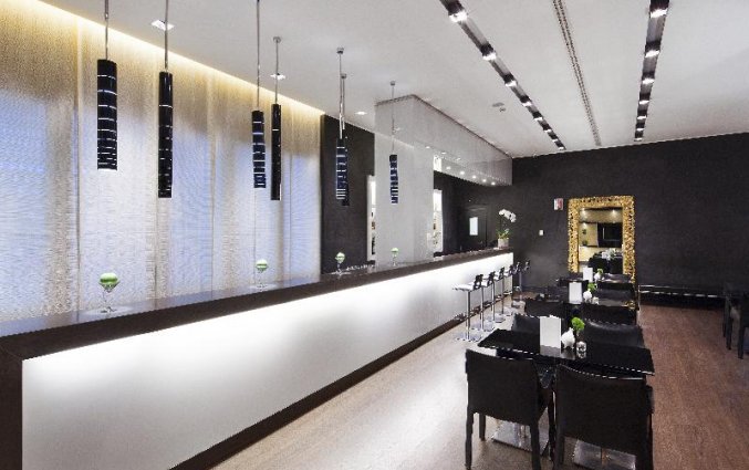 Bar van NH Collection Milano President Milaan