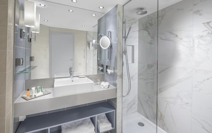 Badkamer van Hilton Prague Old Town Praag