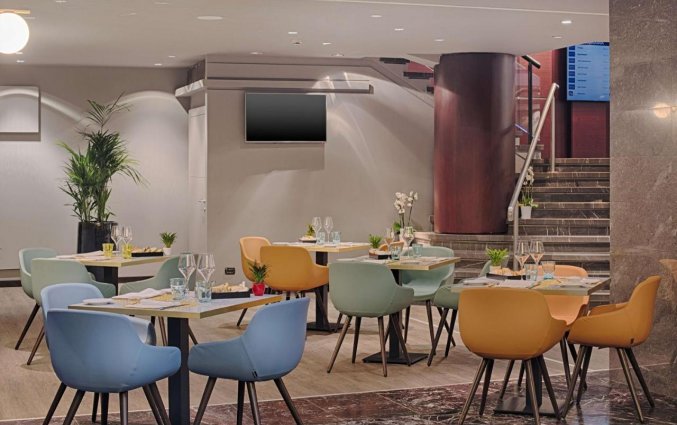 Restaurant van Hotel NH Napoli Panorama Napels