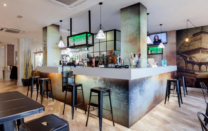 Bar van Hotel Puerta de Toledo Madrid