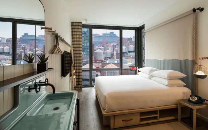 Tweepersoonskamer van hotel Moxy NYC Chelsea