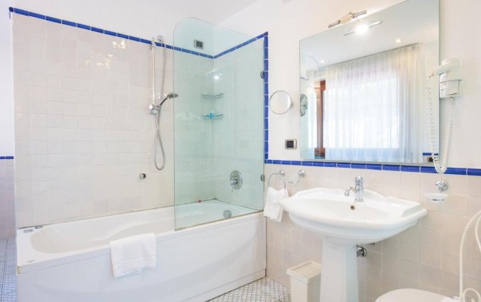 Badkamer Hotel Villa Poseidon Boutique