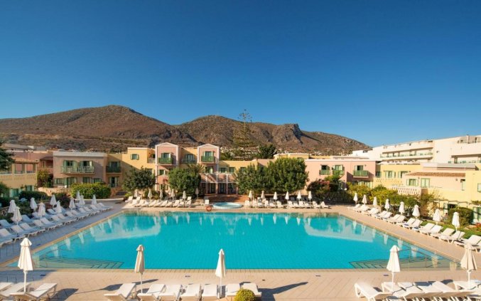 Zwembad van Hotel Silva Beach Chersonissos