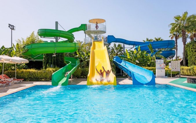 Glijbanen Miracle Resort
