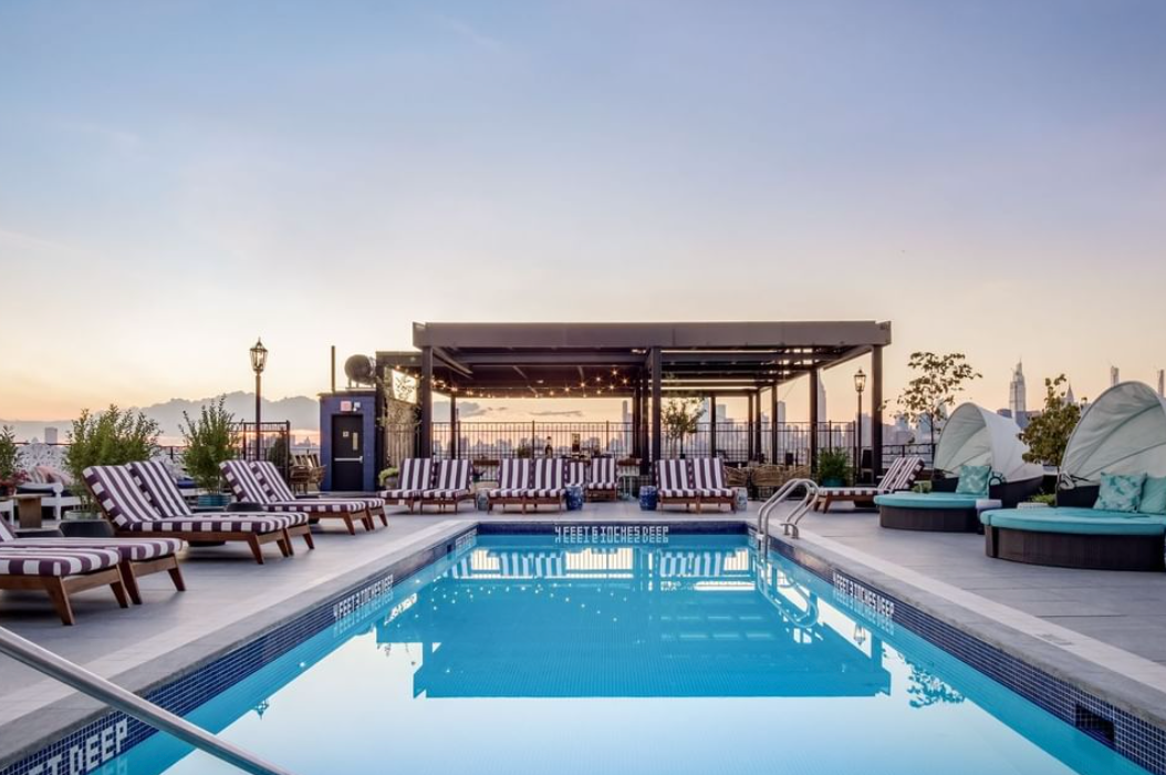 Zwembad van Hotel the Williamsburg