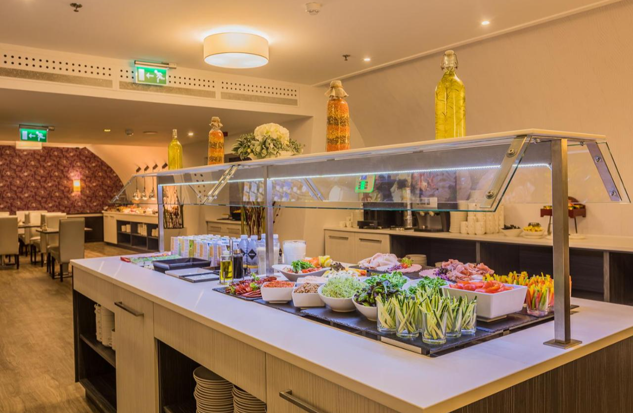 Ontbijtbuffet van Hotel President in Budapest