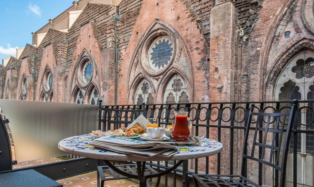Terras van Art Hotel Commercianti Bologna