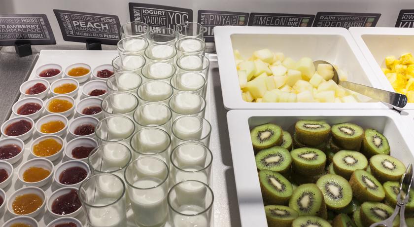 Ontbijt van hotel Andante in Barcelona