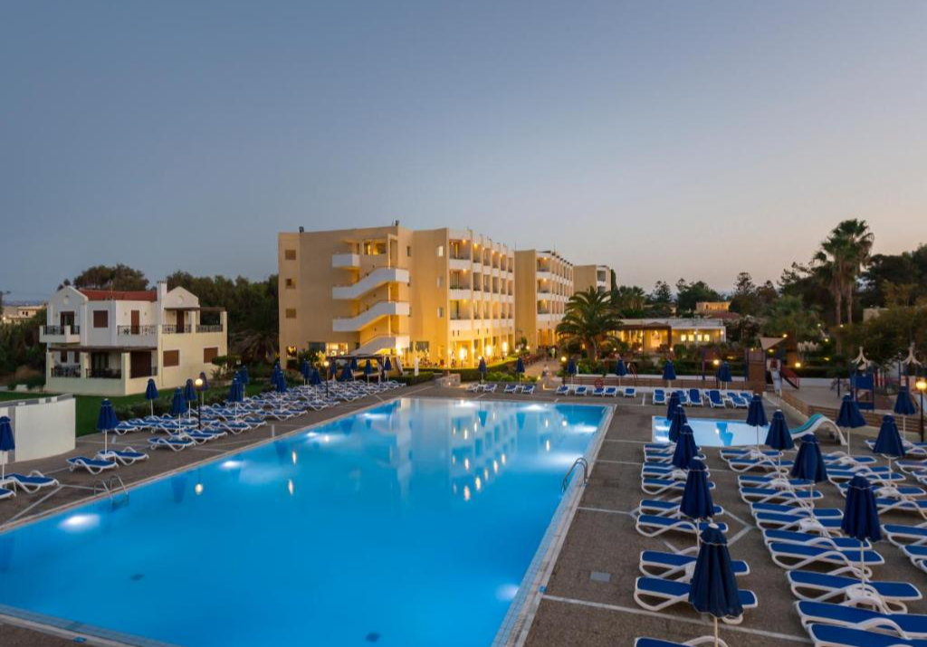 Dessole Dolphin Bay Resort