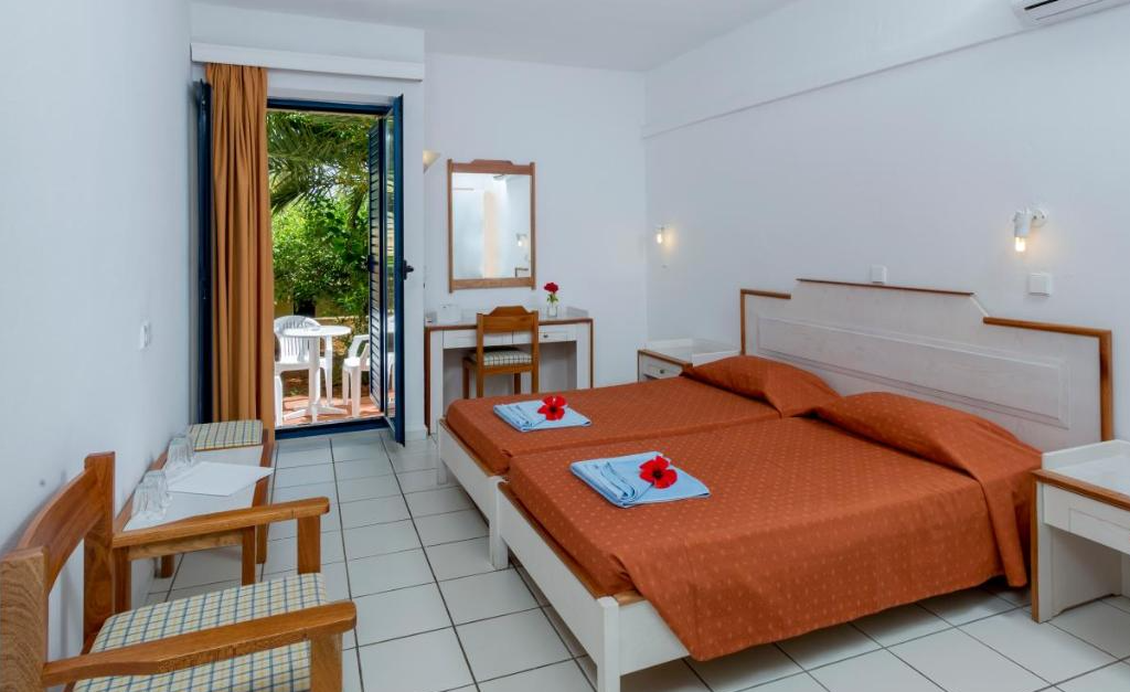 Dessole Dolphin Bay Resort