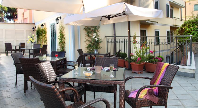 Terras hotel Alessandrino