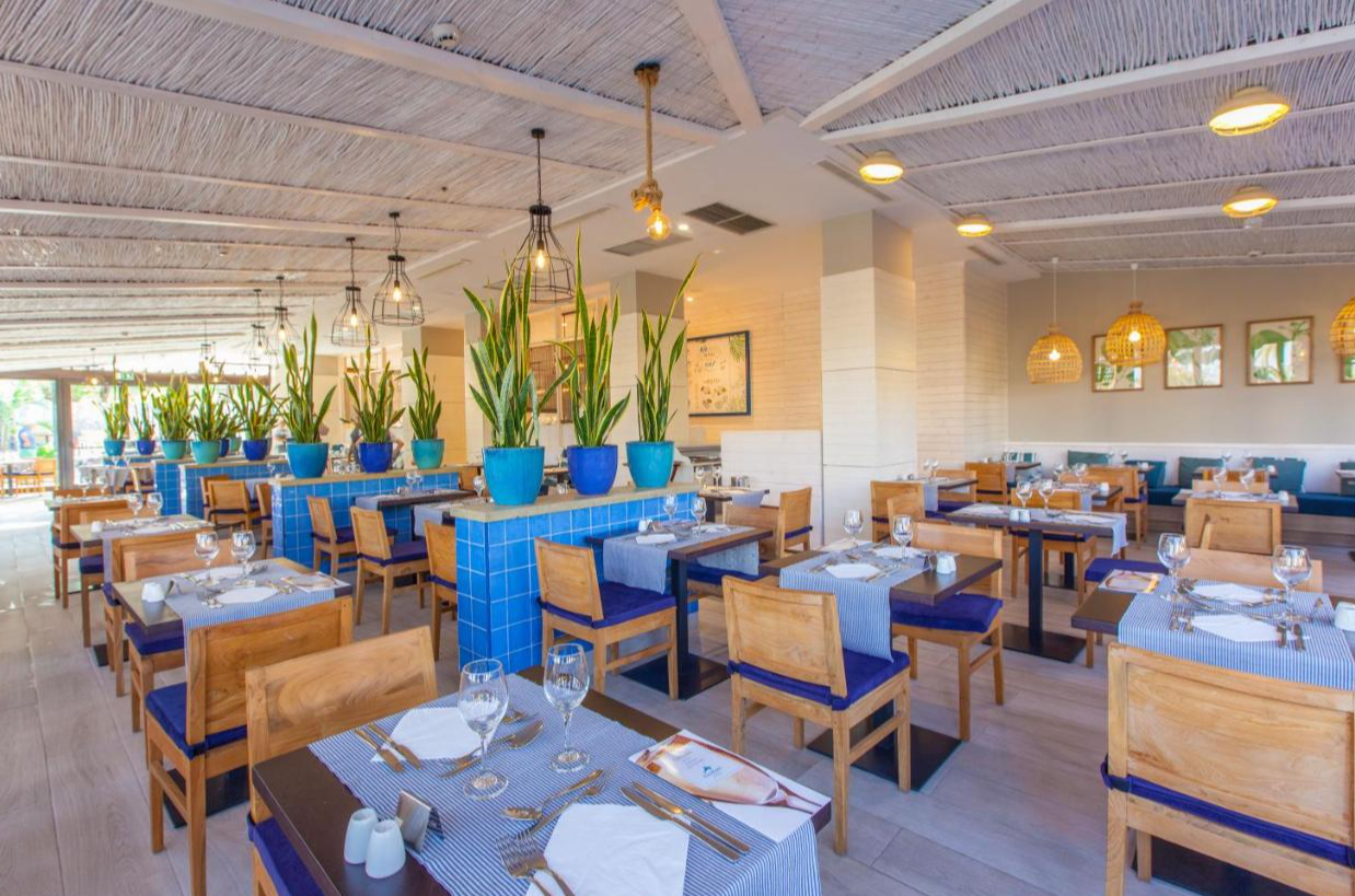 Eetzaal Corallium Beach by Lopesan Hotels