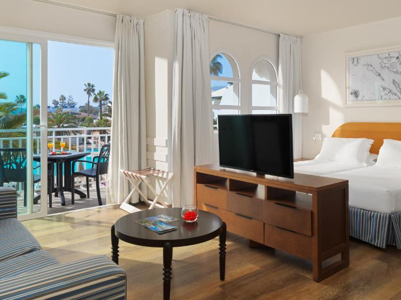 H10 Ocean Suites