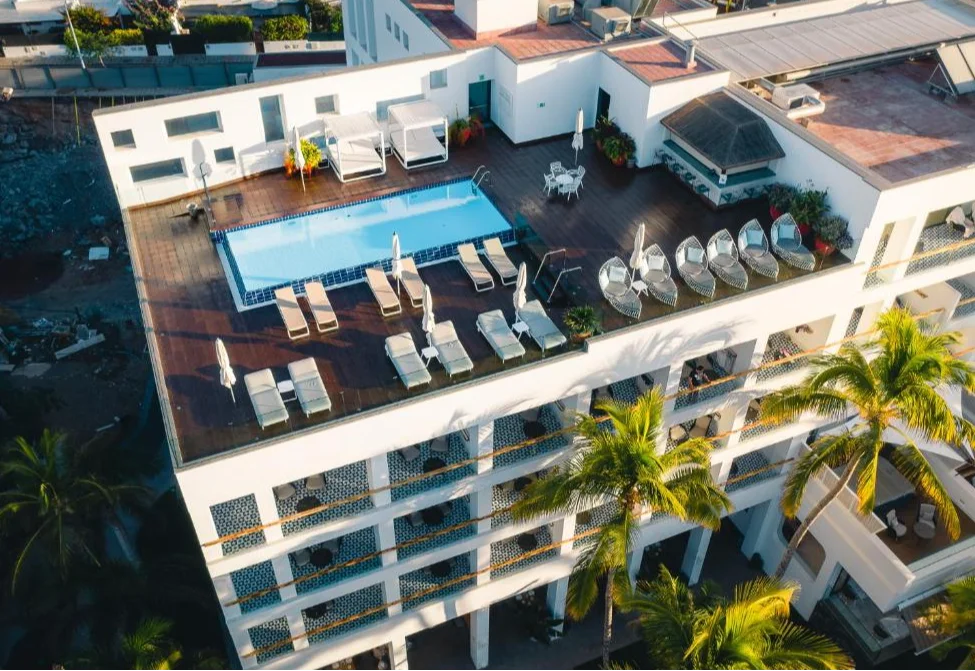 Hotel Fariones zwembad 