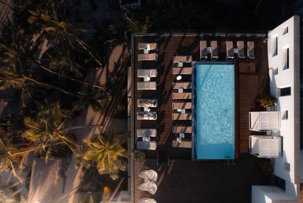Hotel Fariones zwembad 