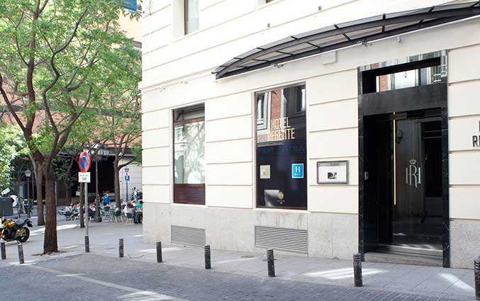 Entree van Hotel Regente in Madrid