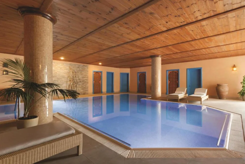 Kempinski Hotel San Lawrenz binnenzwembad 