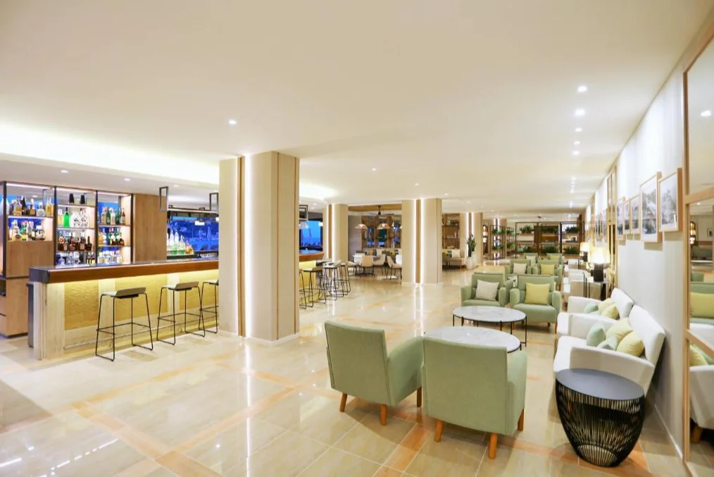 Iberostar Selection Jardín del Sol Suites - Adults Only bar 