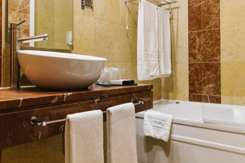 The America Diamonds Hotel