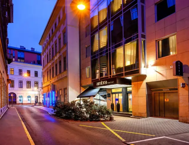 Entree Ambra hotel Budapest