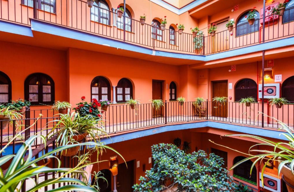 Hotel Patio de la Alameda