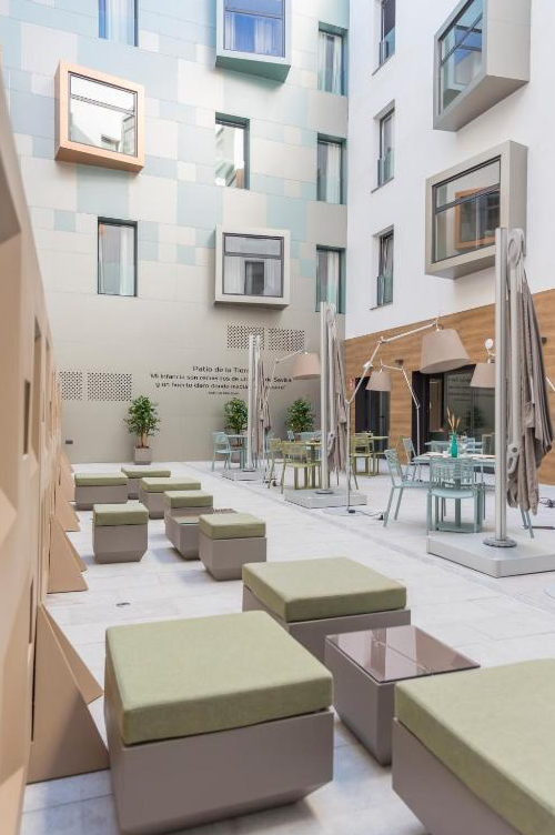 Hotel Macia Sevilla Kubb