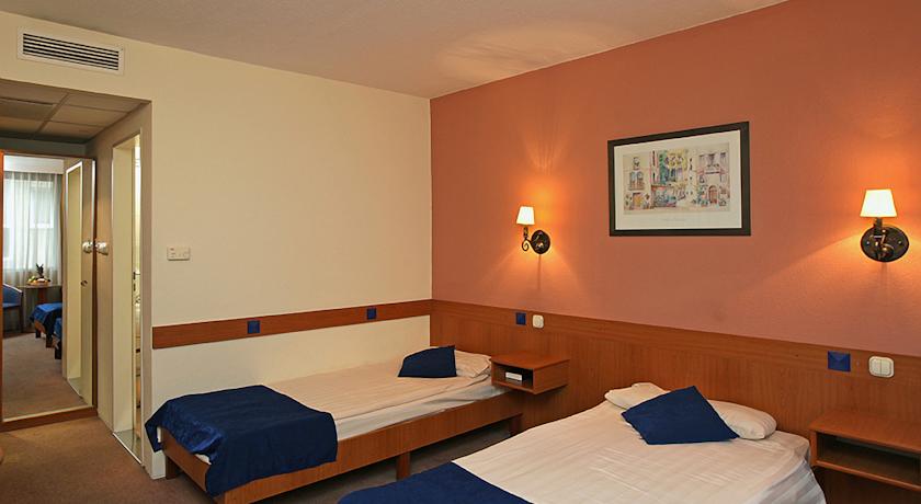Tweepersoonskamer van Hotel Mediterran in Budapest