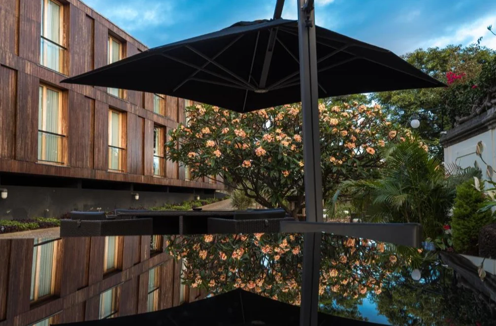 Hotel Arts in Conde Carvalhal zwembad 