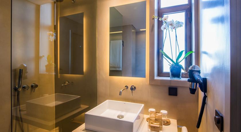 Hotel Dom Henrique - Downtown