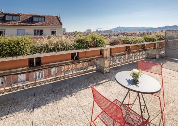 Terras van een tweepersoonskamer van Hotel Best Western Luxor in Turijn