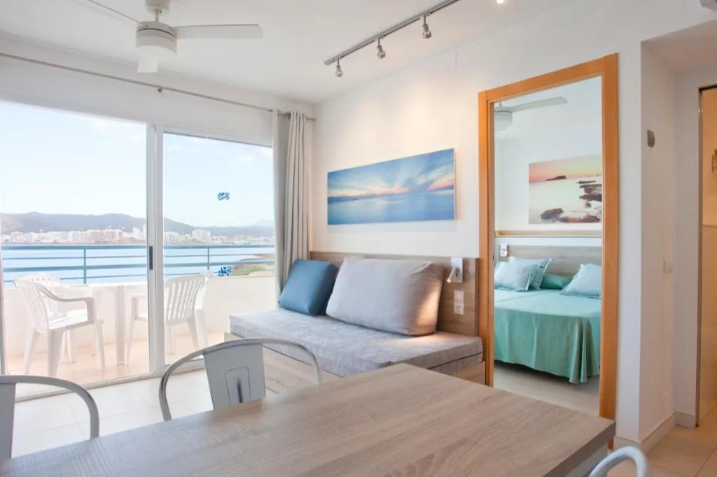 Beach Star Ibiza affiliated by Senator