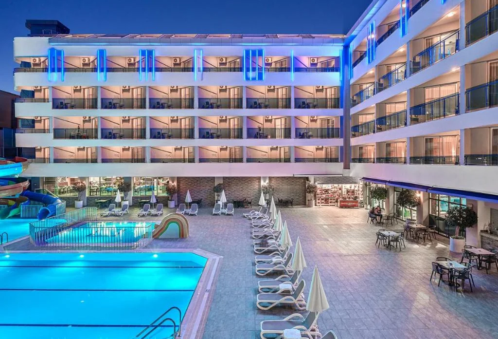Avena Resort And Spa Hotel
