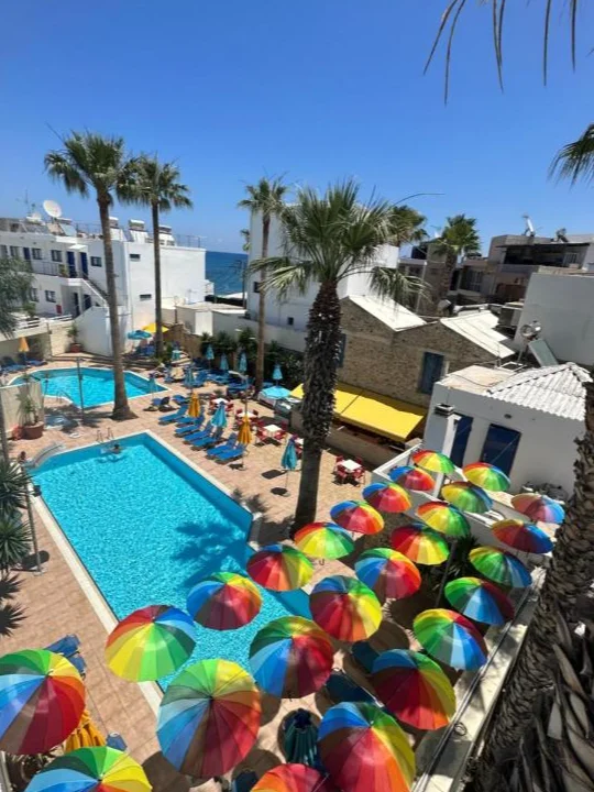 Kassavetis Center - Hotel Studios and Apartments
