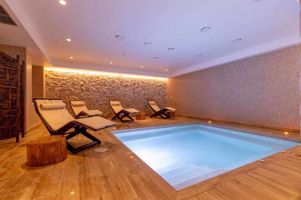 White Dreams Resort