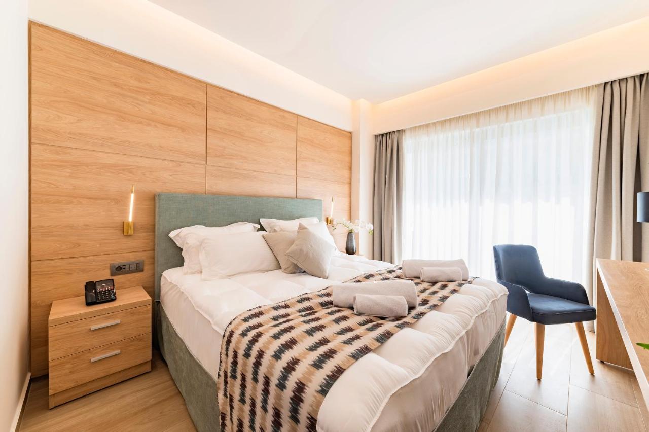 Acandia Hotel