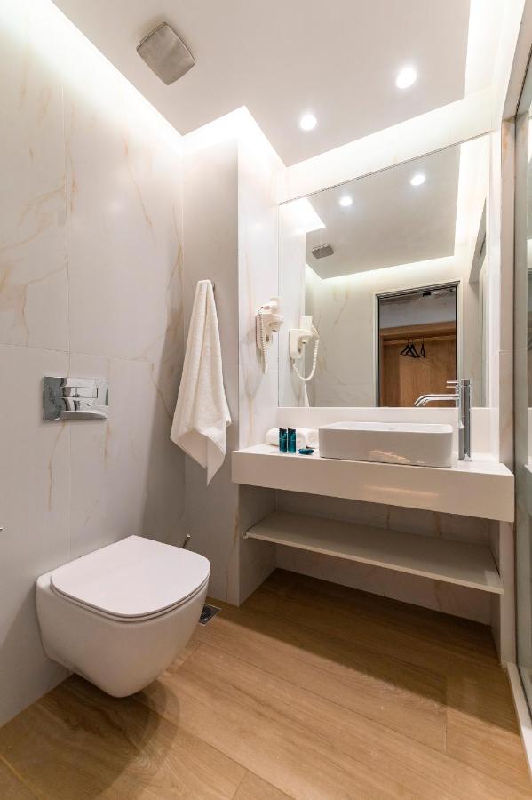 Acandia Hotel