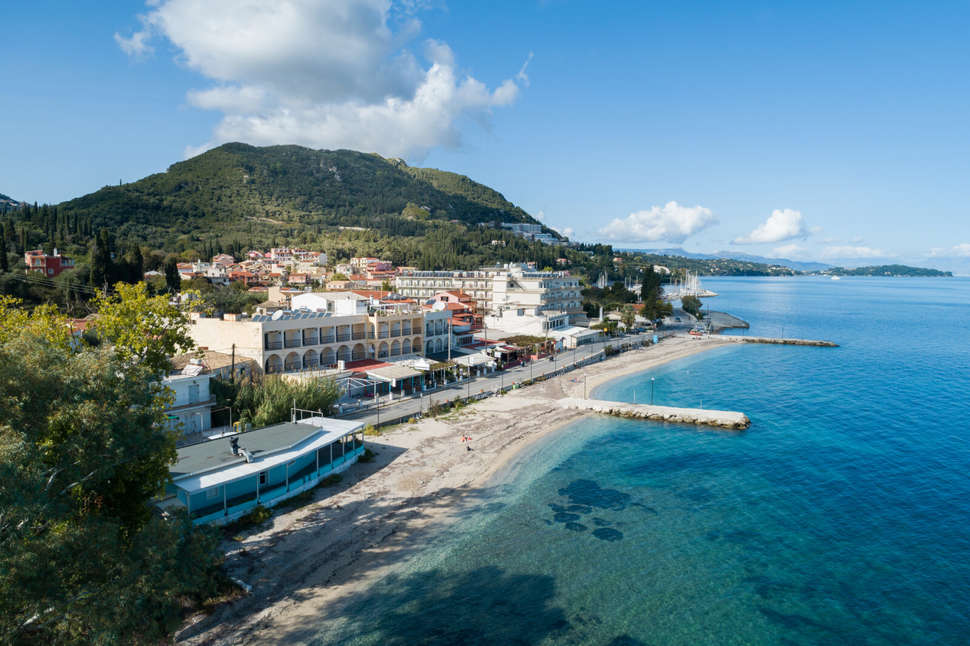 Bella Vista Hotel and Studios