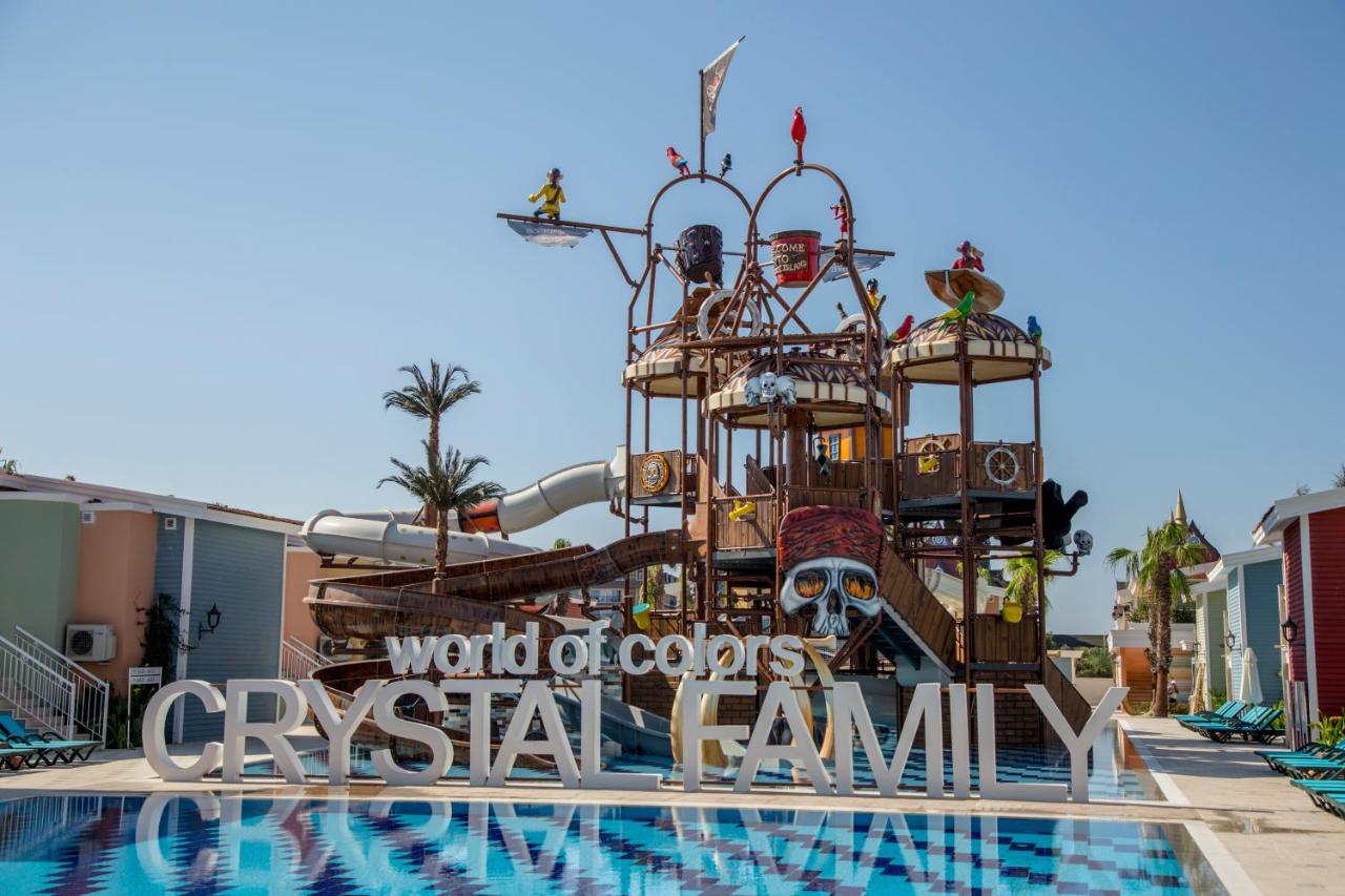 Crystal Club World of Colours