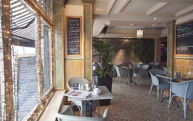 Restaurant van hotel Arlington O'Connell Bridge in Dublin