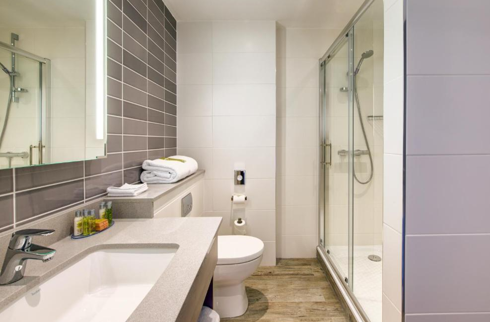 Badkamer Hilton Garden Inn Dublin City Centre