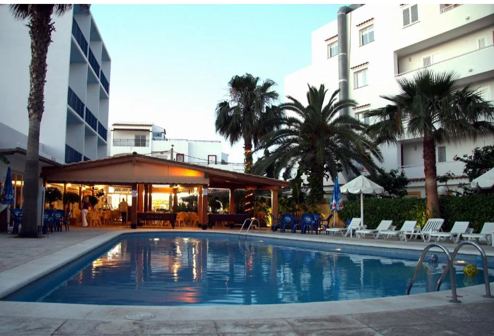 Mar Y Huerta Hostal