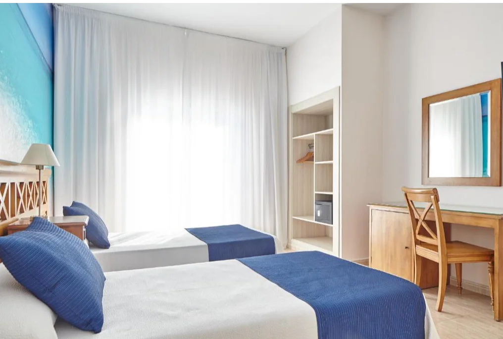 Mar Y Huerta Hostal