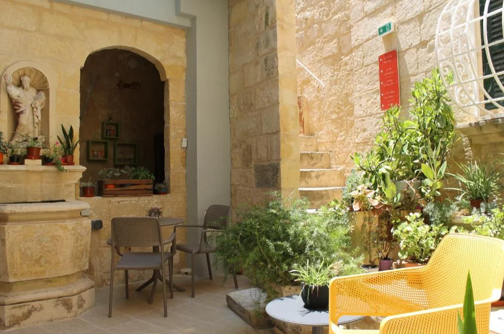 Palazzino Nina Boutique Hotel tuin 