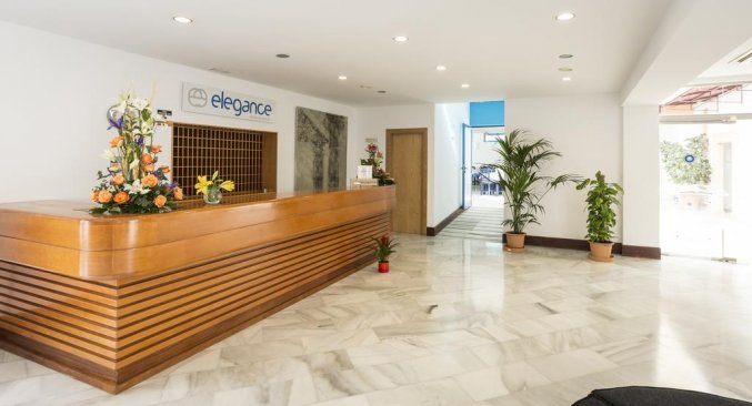 Receptie van Hotel Elegance Vista Blava op Mallorca