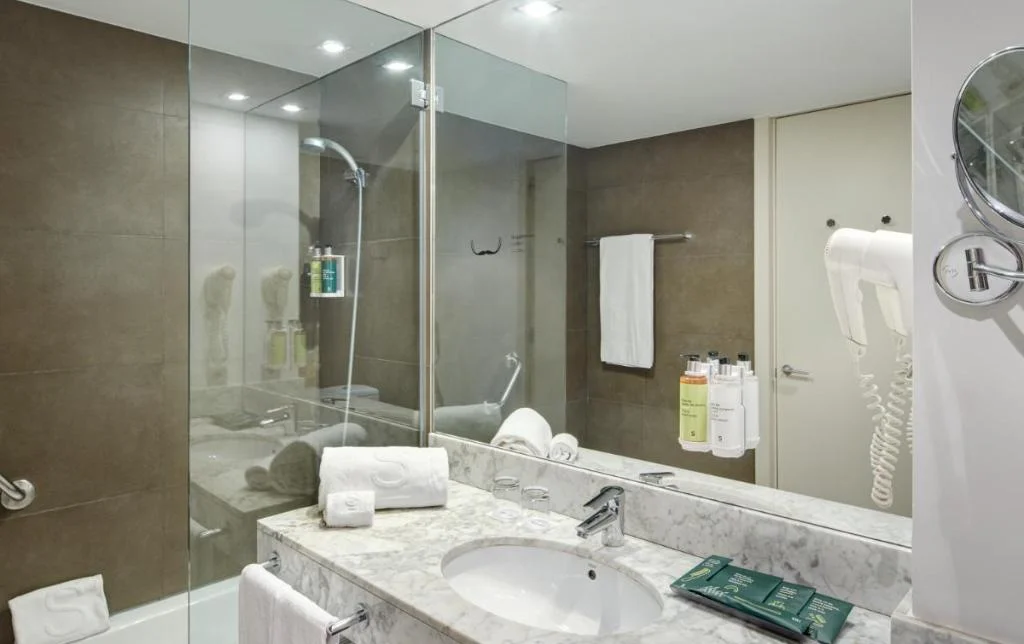 badkamer Sercotel Amister Art Hotel Barcelona