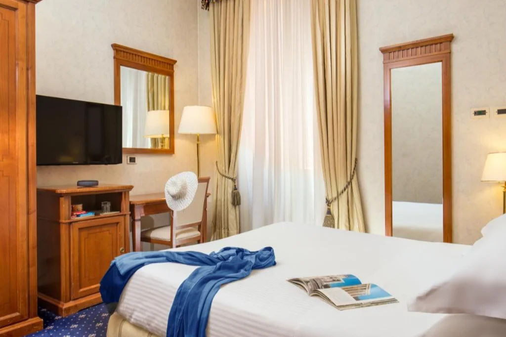 Doubelroom UNAWAY Empire roma