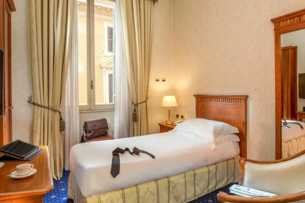 UNAWAY Empire roma singleroom