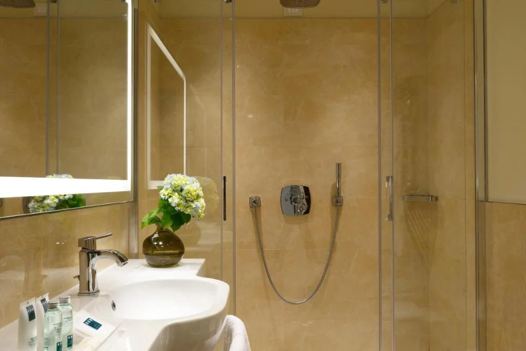 Badkamer Unahotels Century Milano