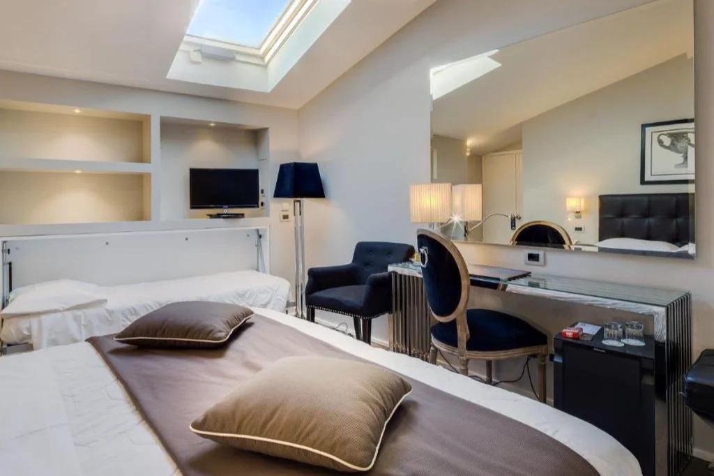 Driepersoonskamer bij Roma Florence 