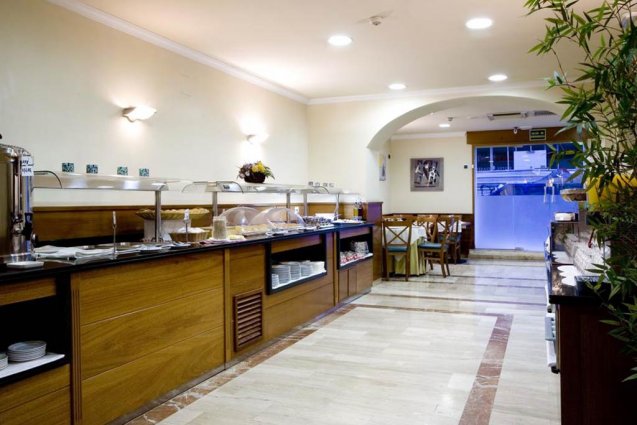 Ontbijtbuffet van Hotel Oasis in Barcelona